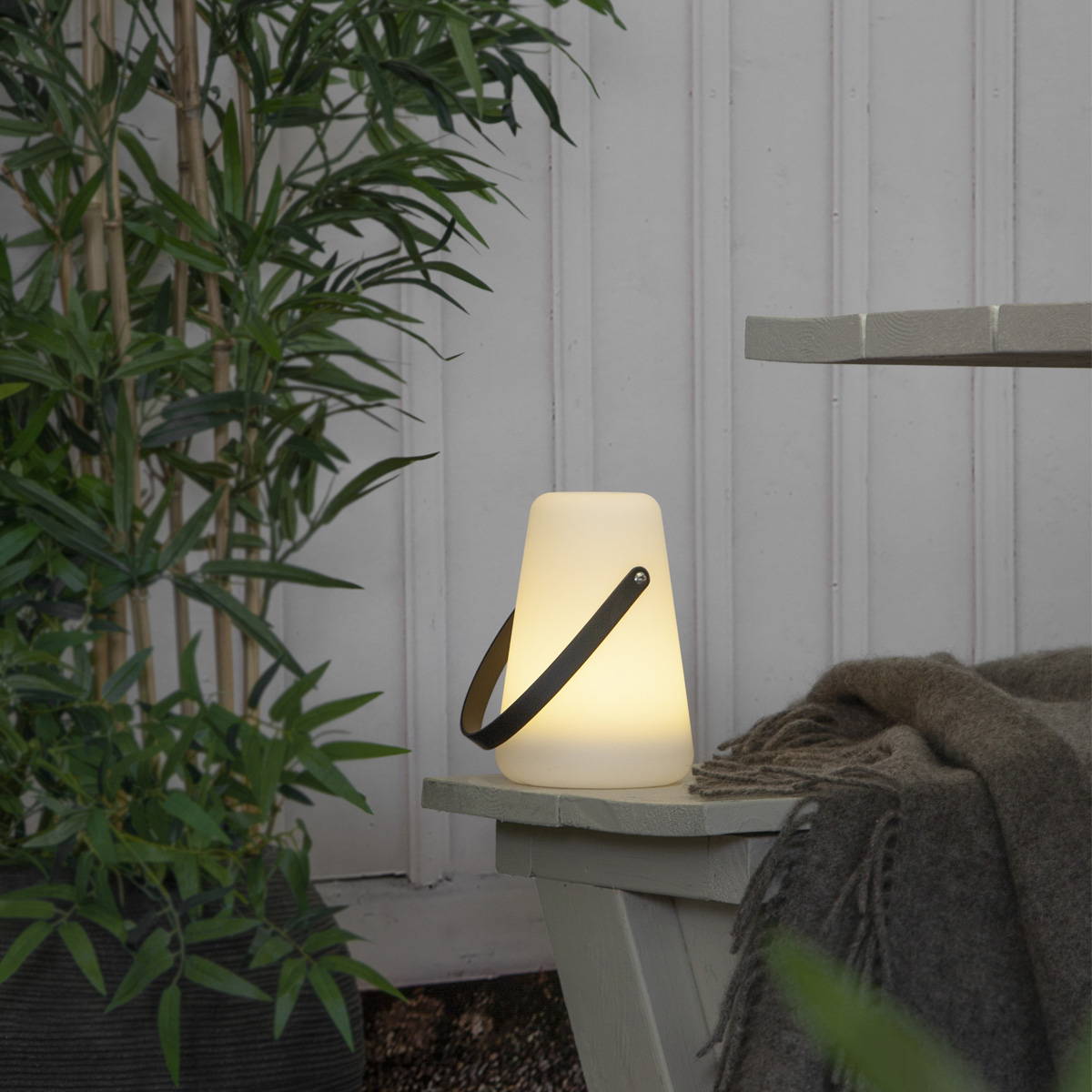 LED Dekoleuchte/Laterne "Linterna" - warmweiße LED - H: 20cm - Batterie - Timer - outdoor