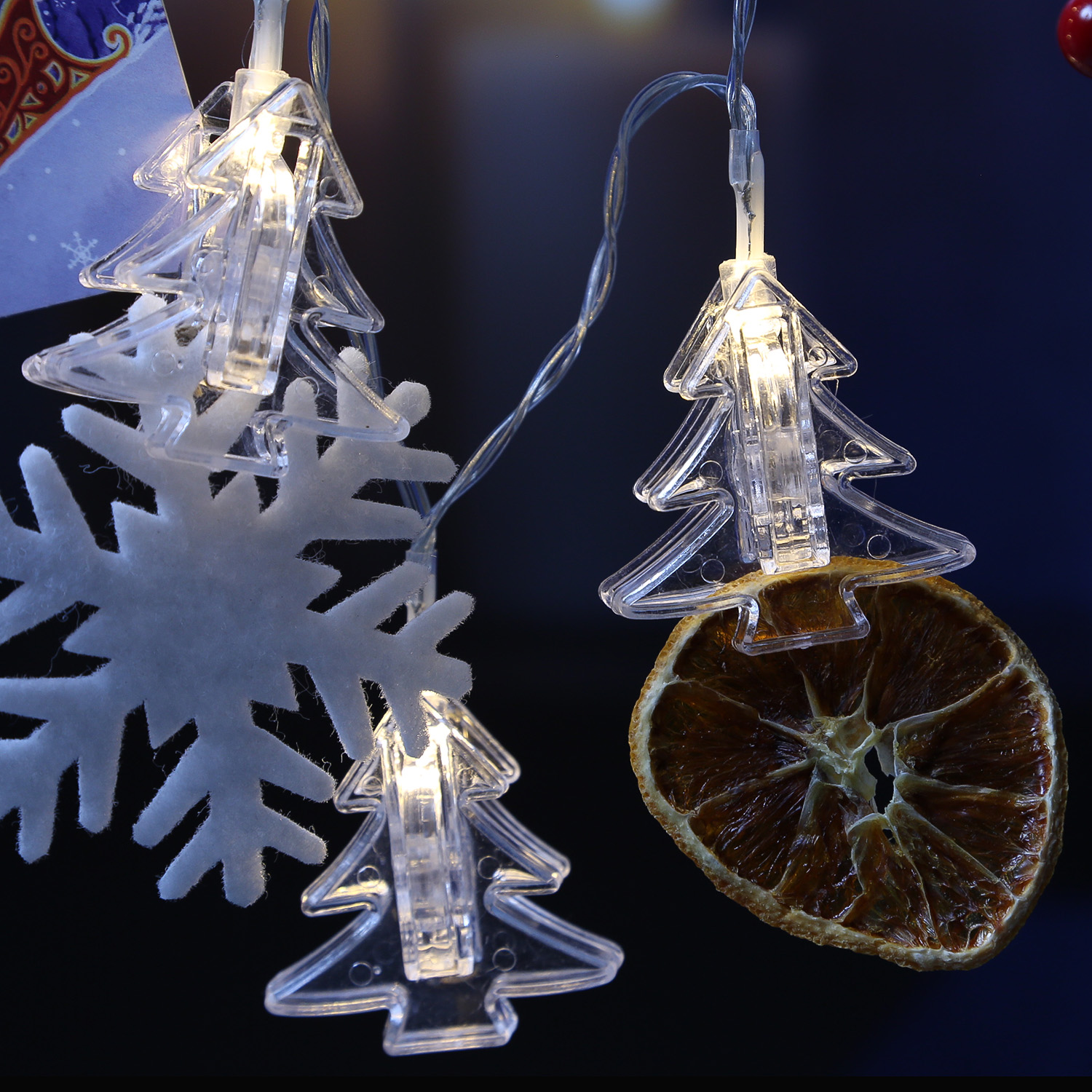 LED Clip Lichterkette TANNENBAUM - 10 Tannenklammern - 10 warmweiße LED - L: 0,9m - Batterie