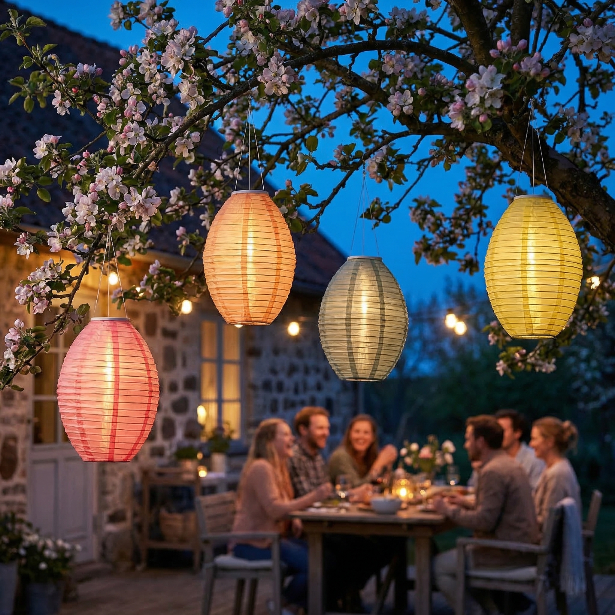 LED Solar Lampions oval - warmweiße LED - H: 33cm - D: 22cm - Lichtsensor - bunt - 4er Set