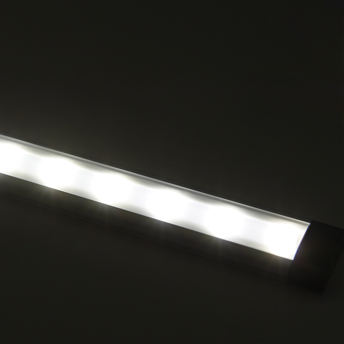 LED Eckverbinder für Unterbauleuchte 12V - 90° Winkel - werkzeuglose Montage