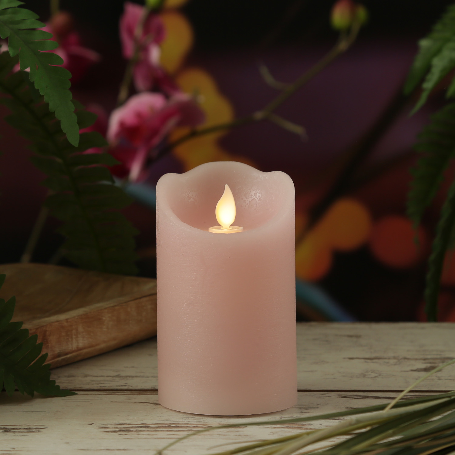 LED Kerze mit beweglicher Flamme - Rustik-Optik - Echtwachs - Timer - H: 12,5cm - D: 7,5cm - rosa