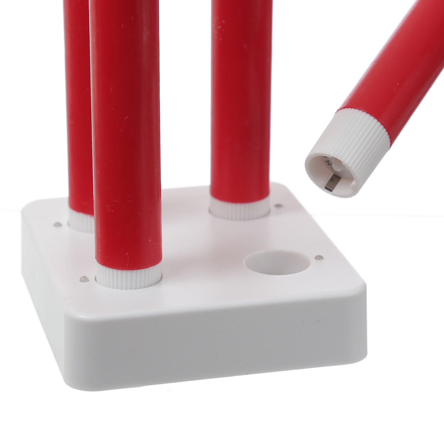 LED Stabkerzen LISA - Echtwachs - mit Ladestation - inkl. Fernbedienung - H: 25cm - rot - 4er Set