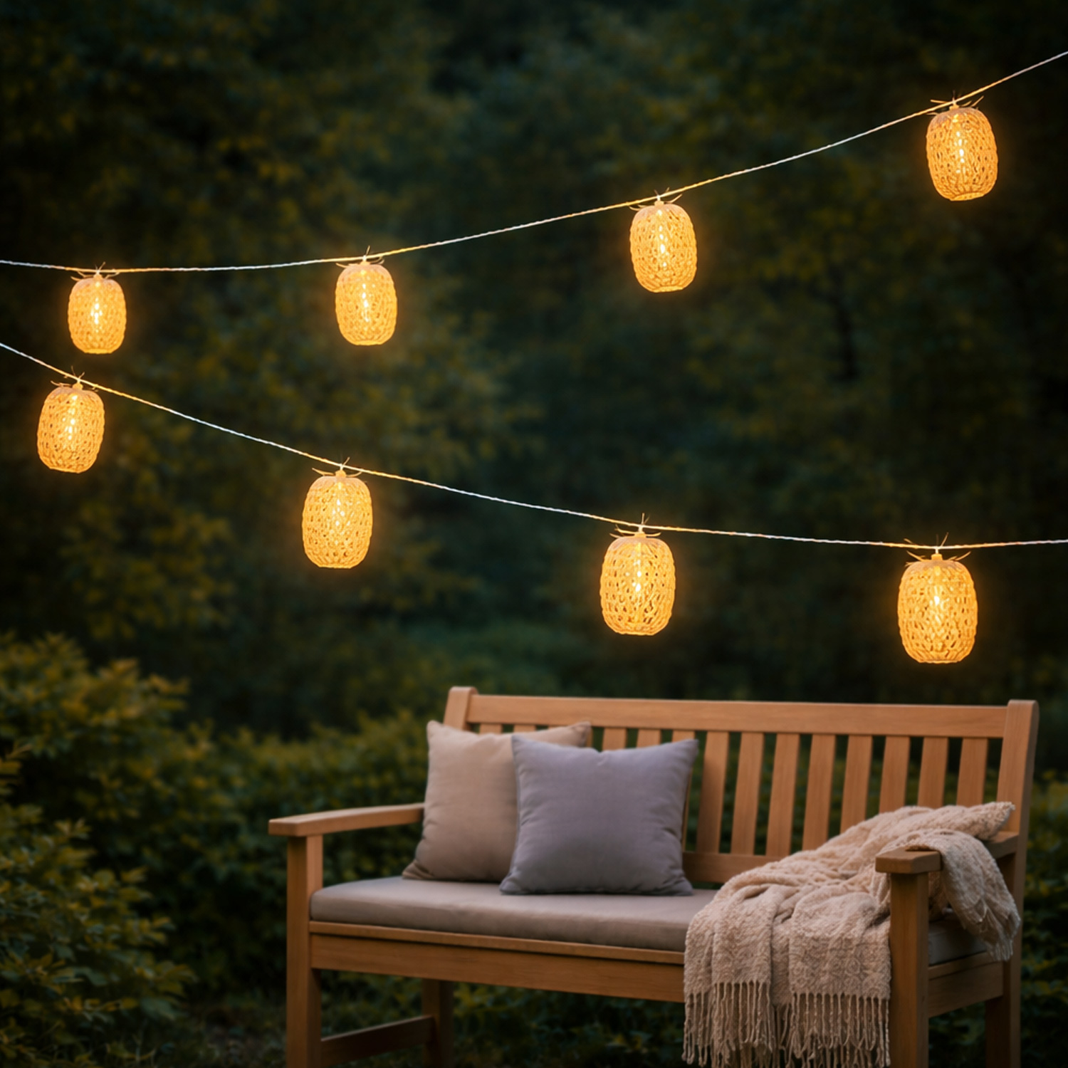 LED Solar Lichterkette Boho  - 10 Kugeln in Rattanoptik - L: 4,5m - Lichtsensor - creme