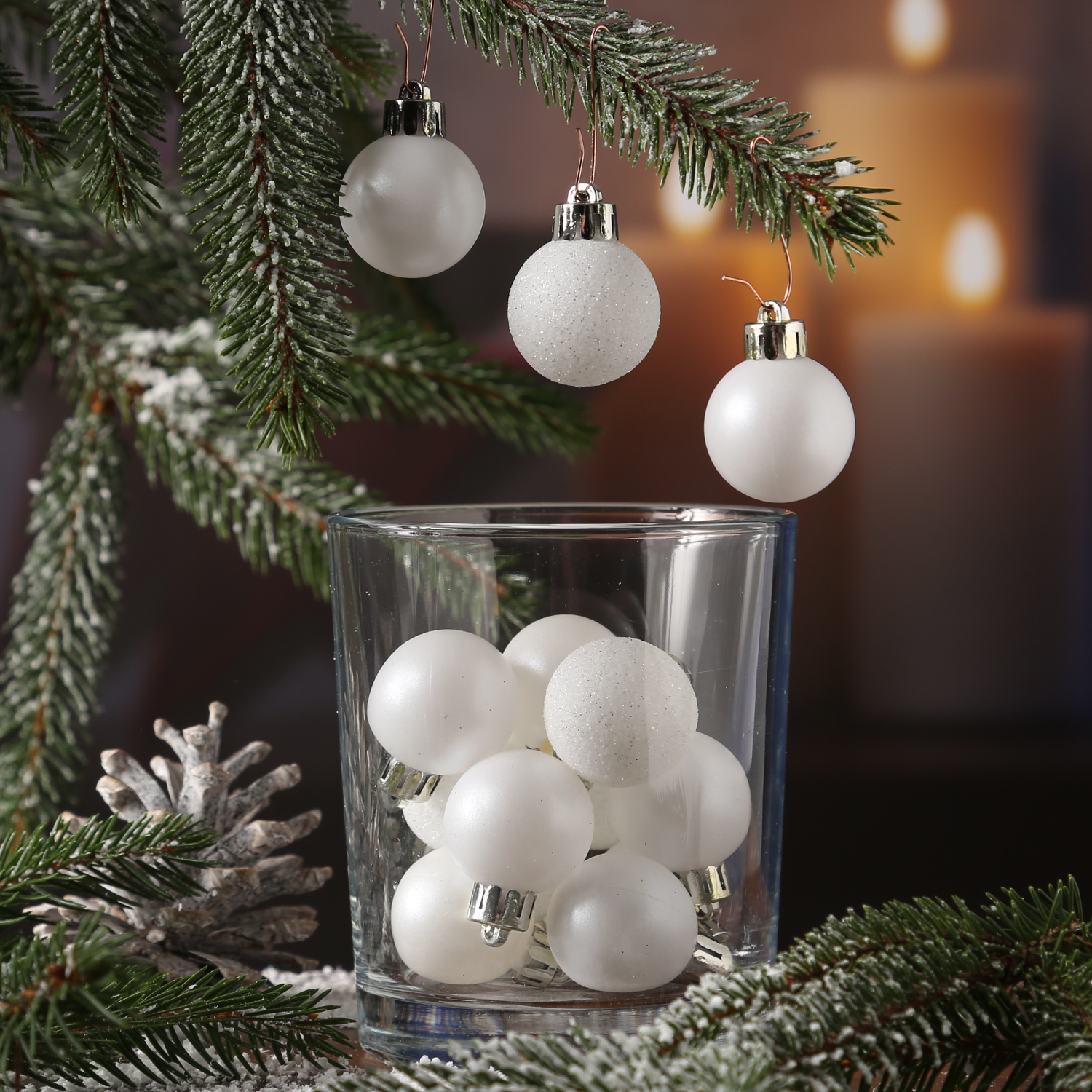 Christbaumkugel - Weihnachtskugel  - bruchfest - D: 3cm - glänzend matt glitzernd - weiß - 14er Set