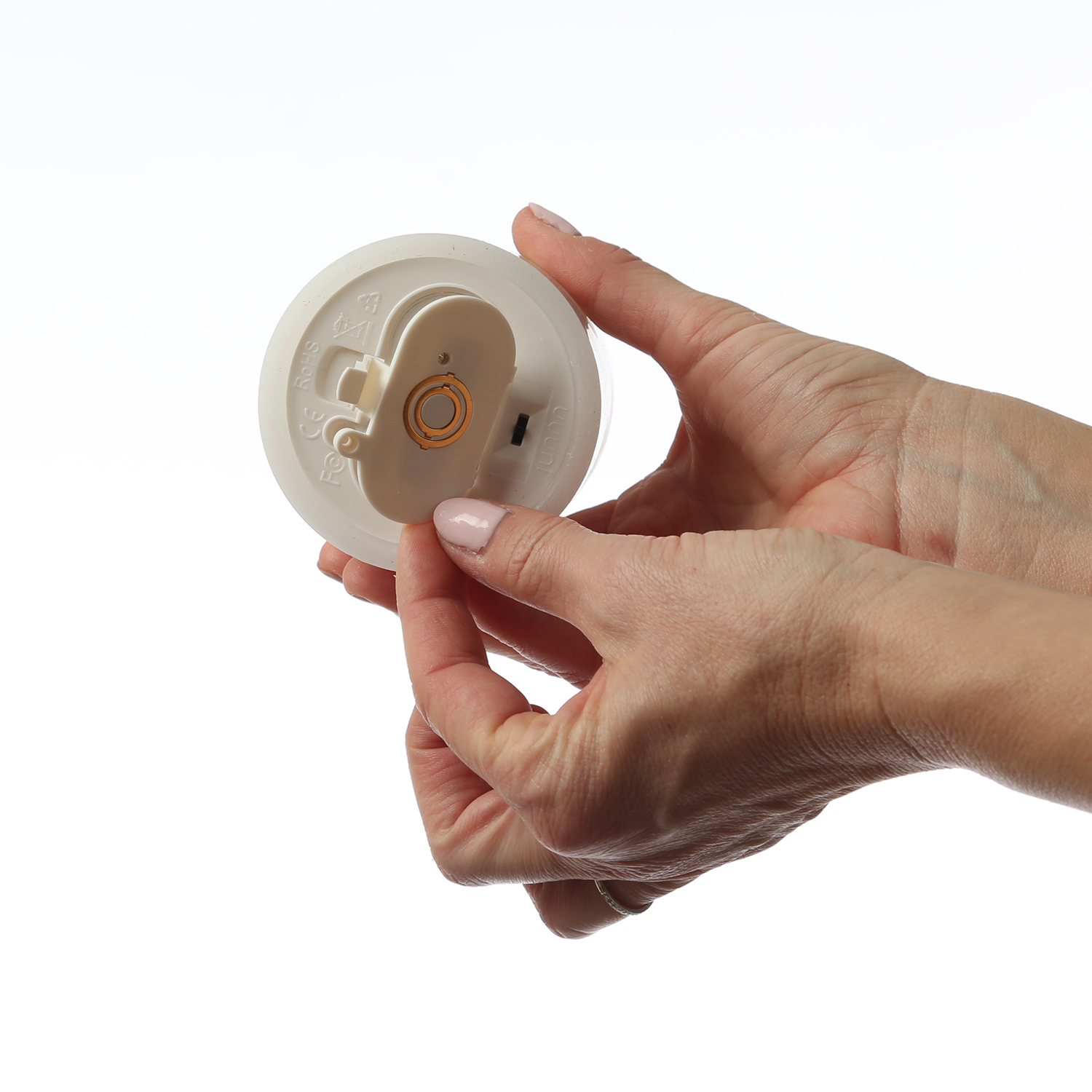 Uyuni Wiederaufladbarer Akku für Echtwachs Stumpenkerzen Marke Piffany - Ersatz für C Batterien