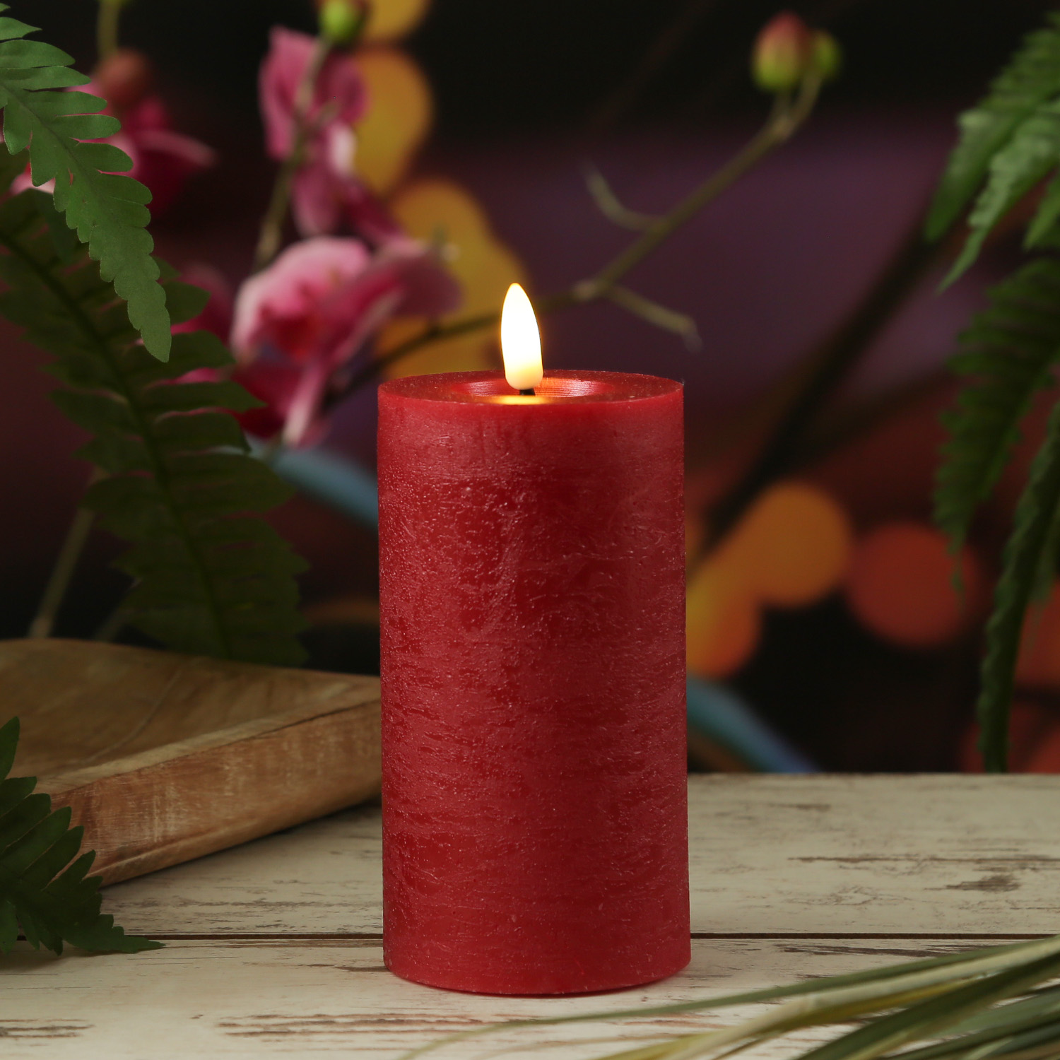 LED Kerze LINA - Rustik-Optik - Echtwachs - 3D Flamme - H: 15cm - D: 7cm - Batterie - Timer - rot