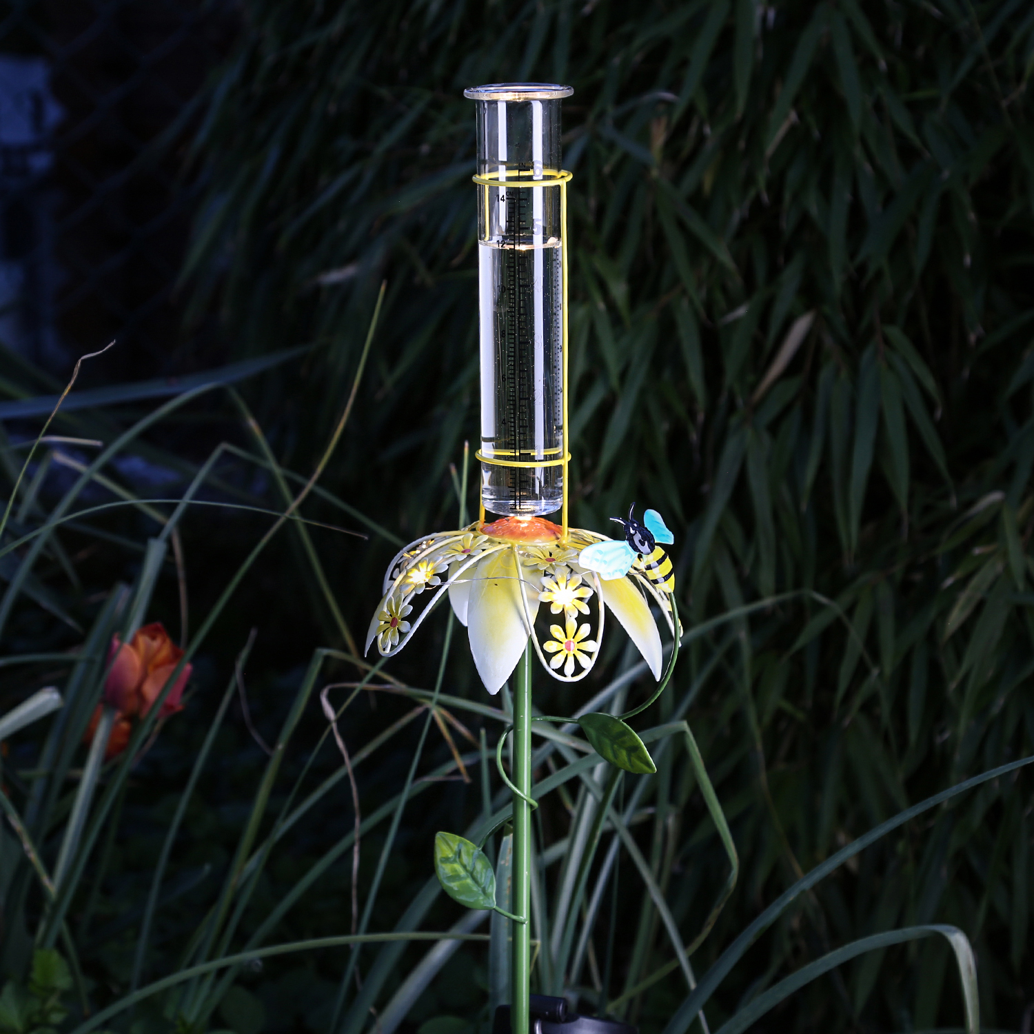 LED Solar Regenmesser mit Blume und Biene  - Gartenstecker - H: 84cm - Lichtsensor - gelb, grün