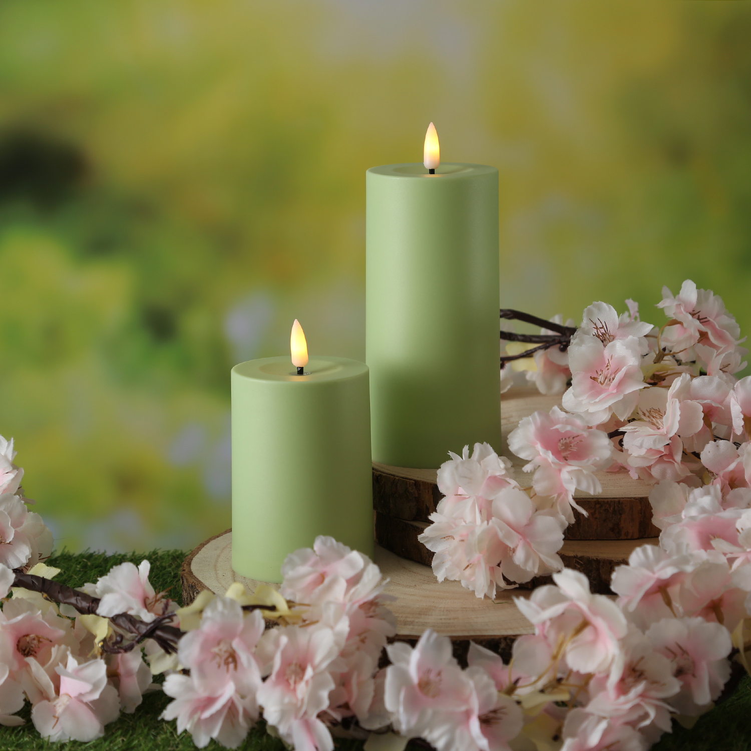 LED Solar Kerze - Outdoorkerze - H: 15cm, D: 7cm - Dämmerungssensor - für Außen - grün