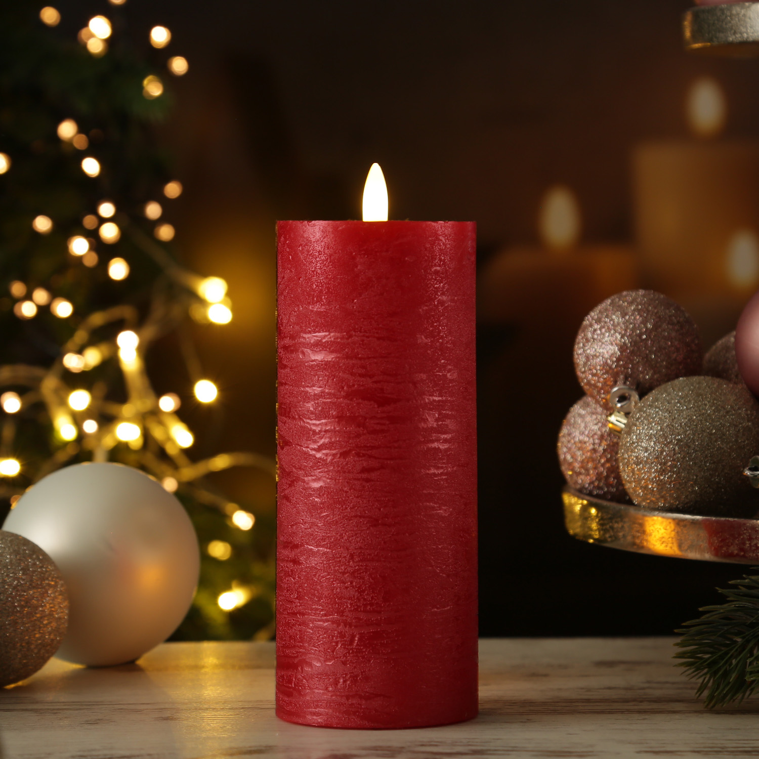 LED Kerze LINA - Rustik-Optik - Echtwachs - 3D Flamme - H: 20cm - D: 7cm - Batterie - Timer - rot