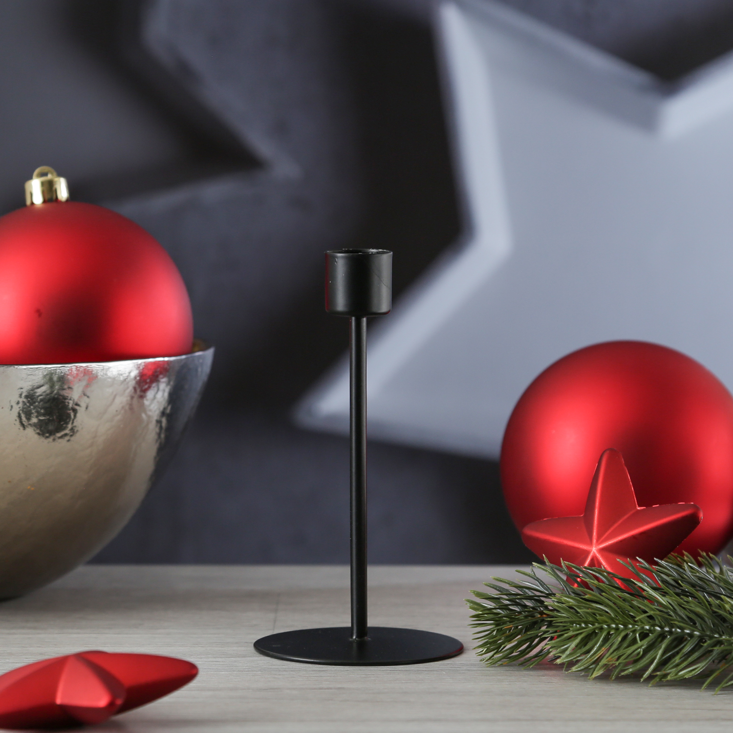 Stabkerzenhalter - Kerzenständer für Tafelkerzen - Metall - H: 14cm - D: 7,5cm - schwarz Stabkerzenhalter - Kerzenständer für Tafelkerzen - Metall - H: 14cm - D: 7,5cm - schwarz