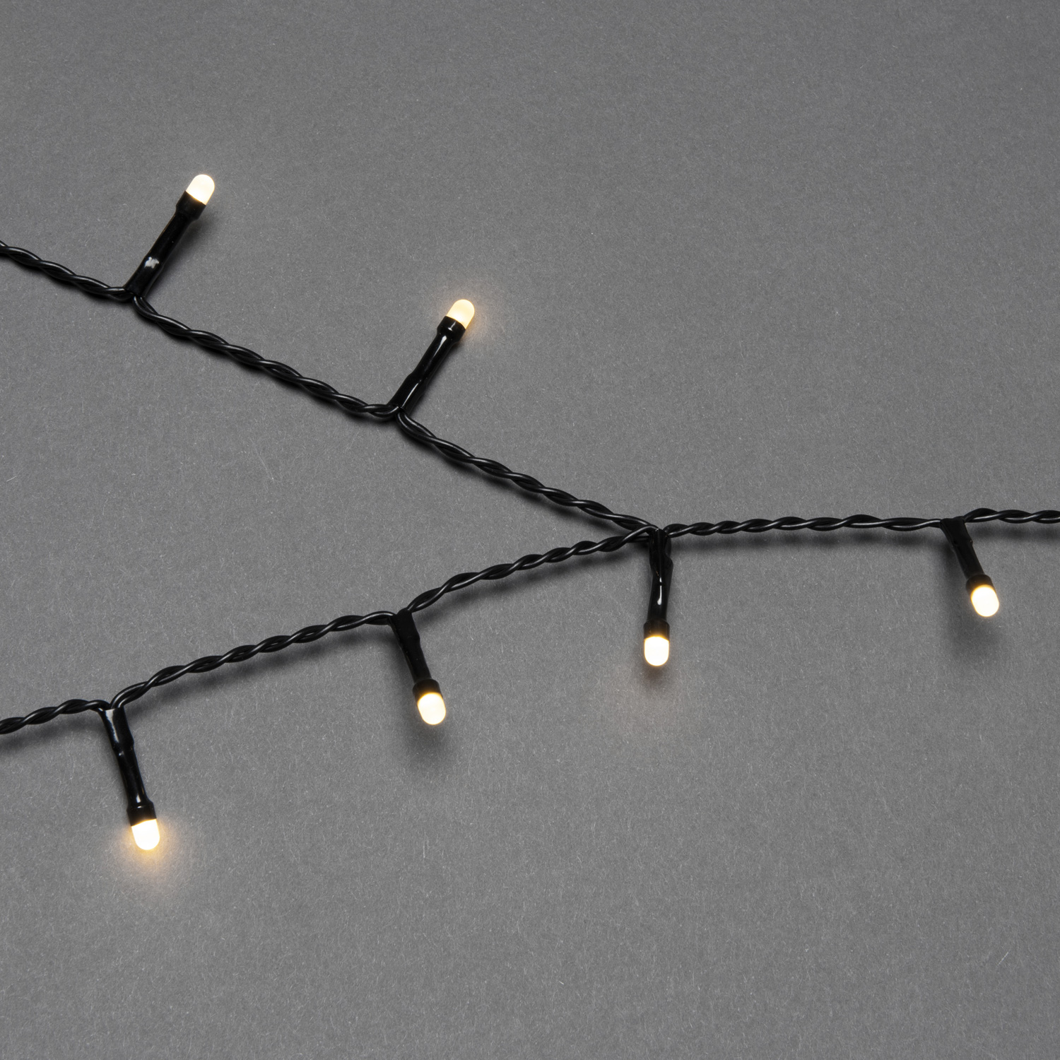 LED Baummantel Lichterkette - 6 Stränge á 45 gefrostete warmweiße LED - Timer - Außen - L: 2,40m