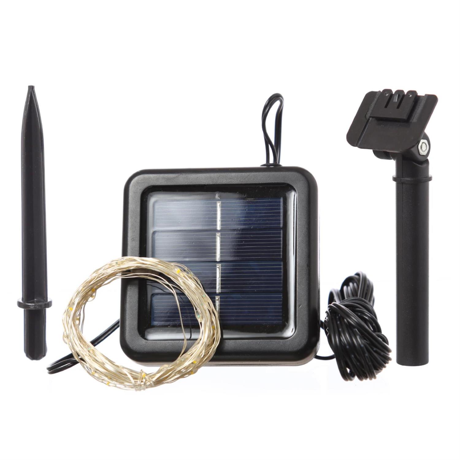 LED Solar Drahtlichterkette - 50 warmweisse LED - Blinkfunktion - L- 4-9m - Daemmerungssensor - silber