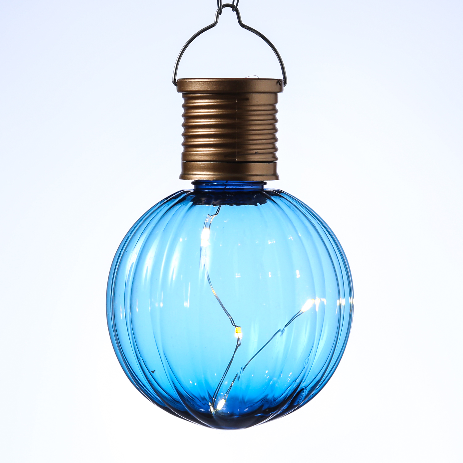 LED Solar Glühbirne GLOW - Kugelleuchte - 4 warmweiße LED Drahtlichterkette - H: 11cm, D: 8cm - blau