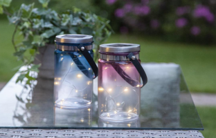 Solar Windlichter und Flaschen