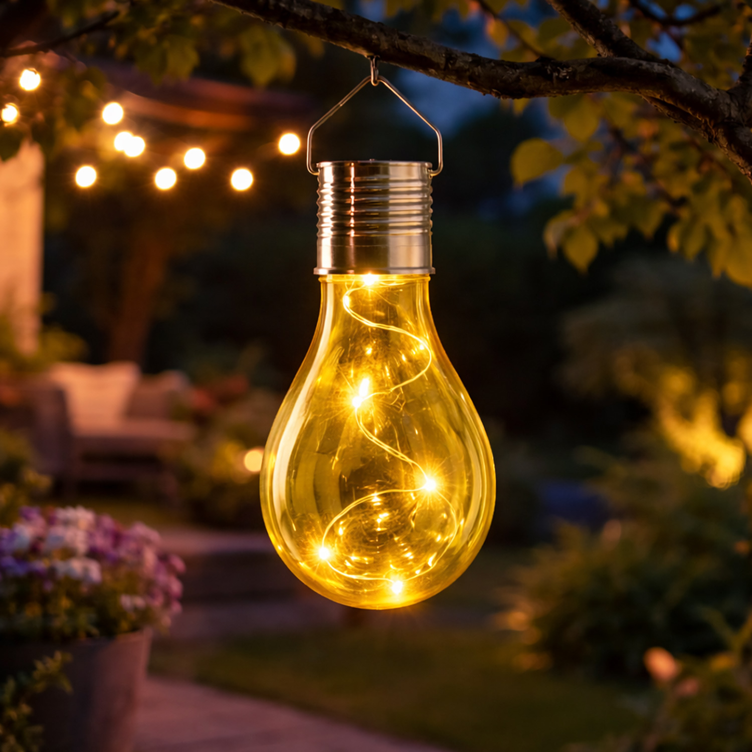 LED Solar Glühbirne GLOW - warmweiße LED Drahtlichterkette - H: 14cm - Lichtsensor - outdoor - gelb