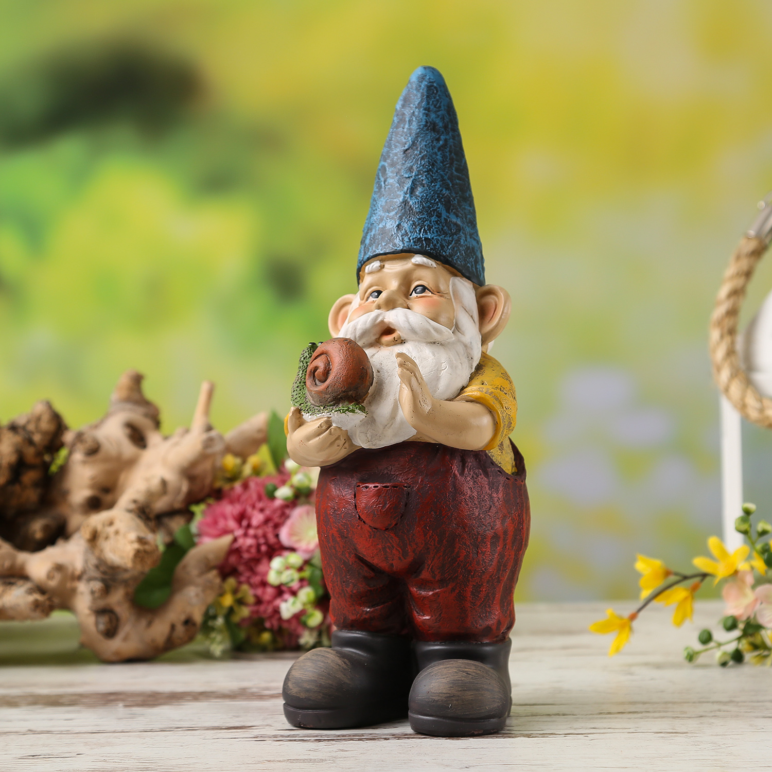 Gartenzwerg HANS - Zwerg mit Schnecke - Dekofigur - Polyresin - H- 29cm - bunt
