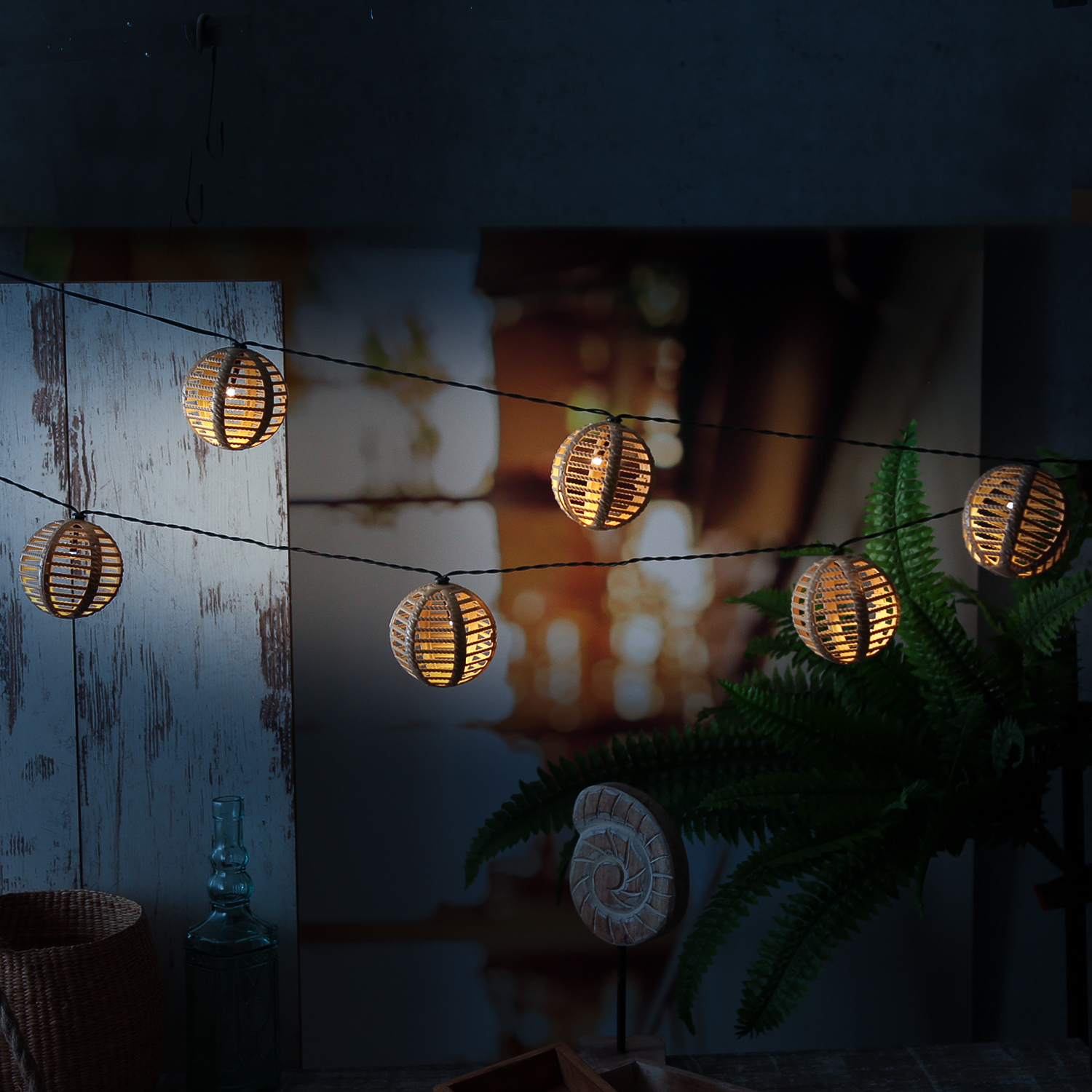 LED Solar Lichterkette Kugeln - 10 Kugeln in Rattanoptik - L: 2,7m - Timer - Lichtsensor - braun