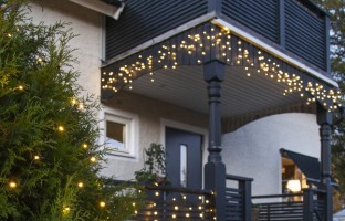 Lichtervorhang außen