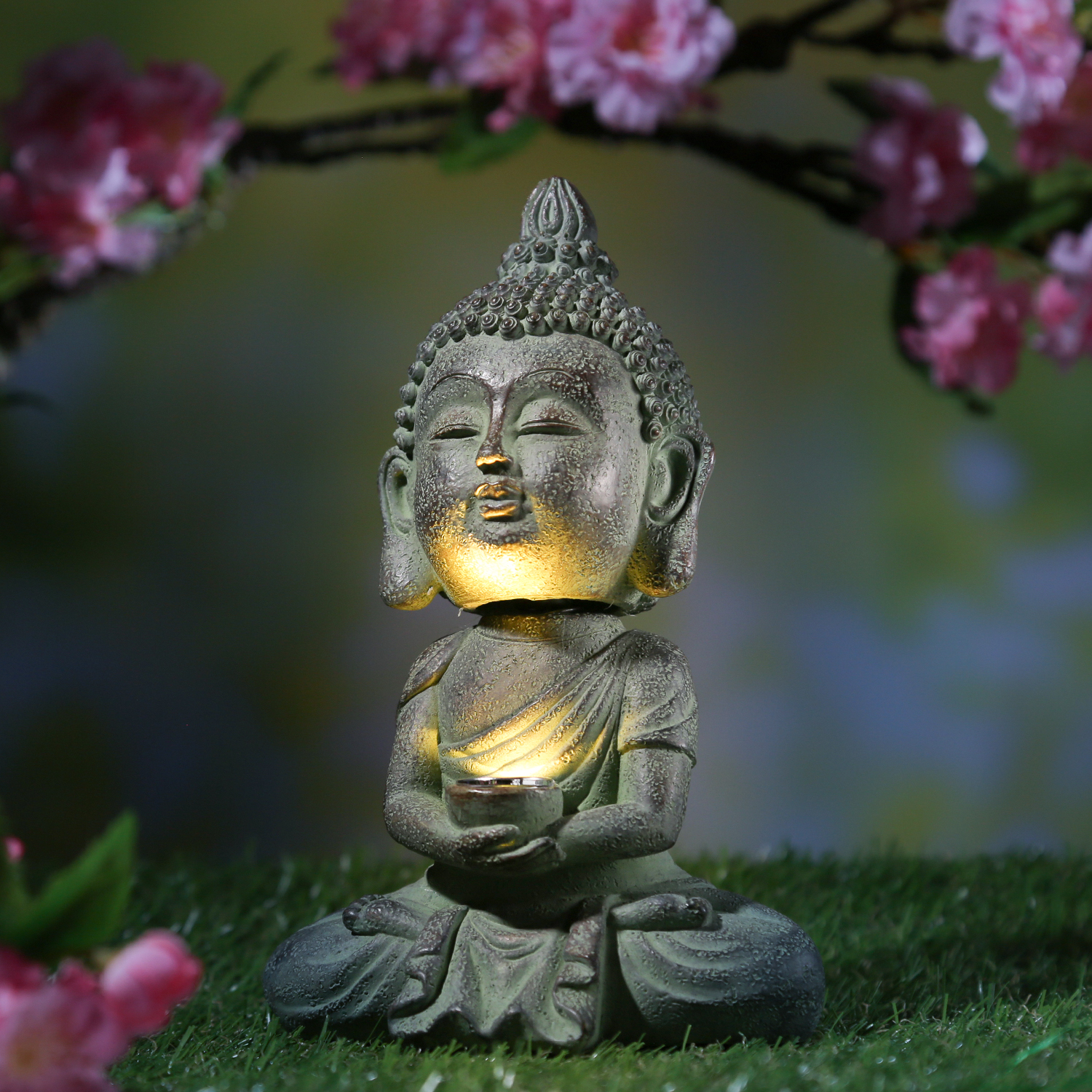 LED Solar Buddha - Gartenfigur - Polyresin - H- 19cm - Daemmerungssensor - hellgrau