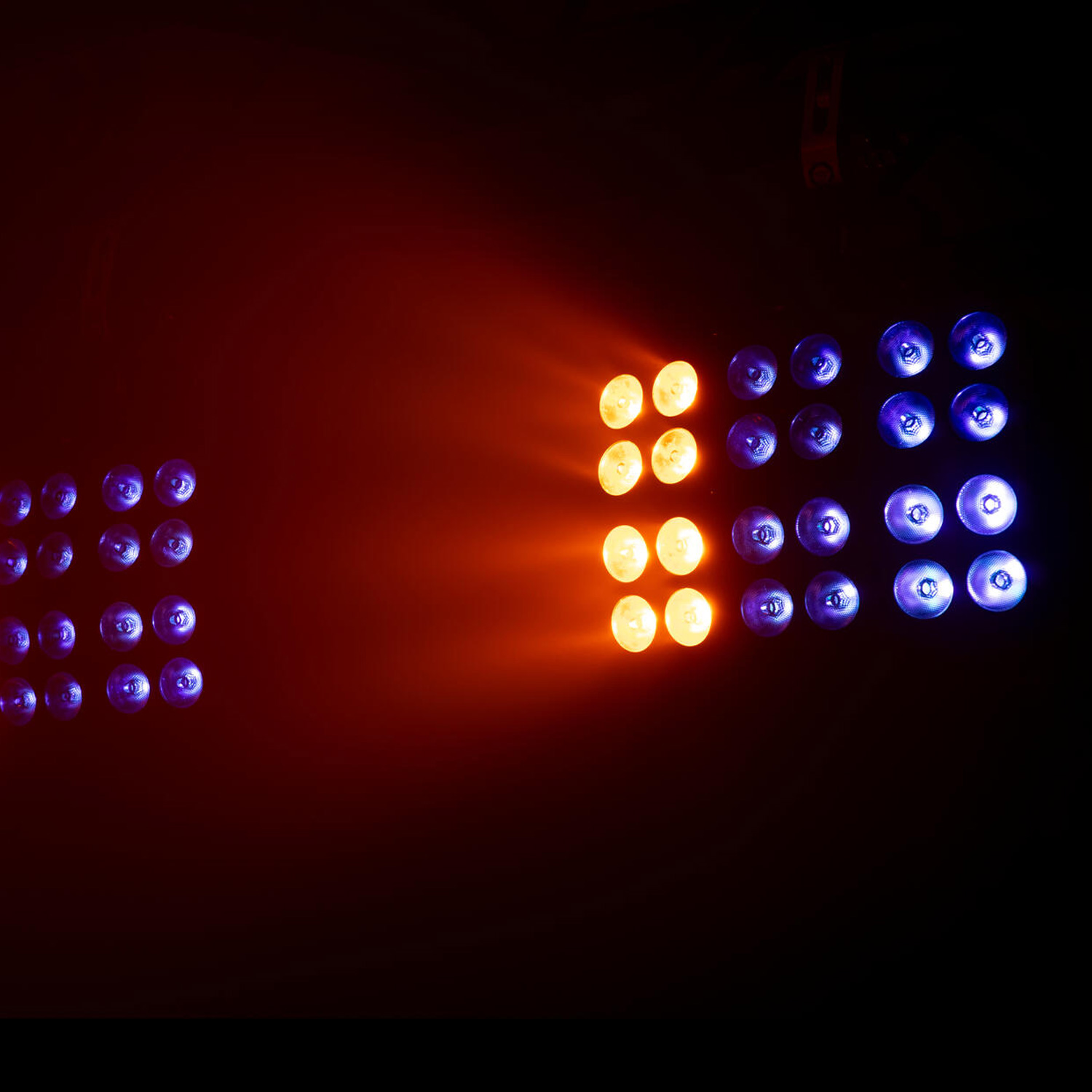 LED WASH CLS-6 PIX HCL - 24x8W 6in1 LED Flood Strobe DMX Programme