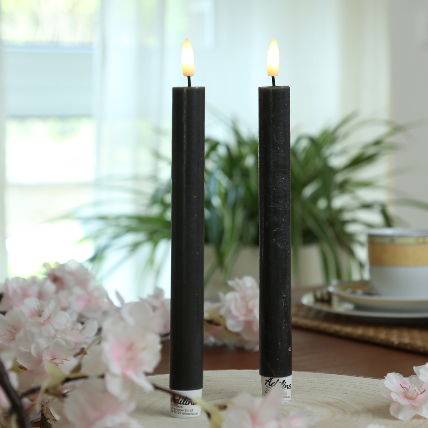 LED Stabkerzen Flamme - Echtwachs - flackernde warmweiße LED - H: 25cm - Timer - schwarz