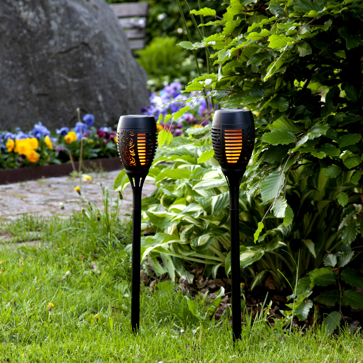 LED Solar Fackel FLAME - Gartenfackel - simulierter Flammeneffekt - H: 50cm - Lichtsensor - 1 Stück