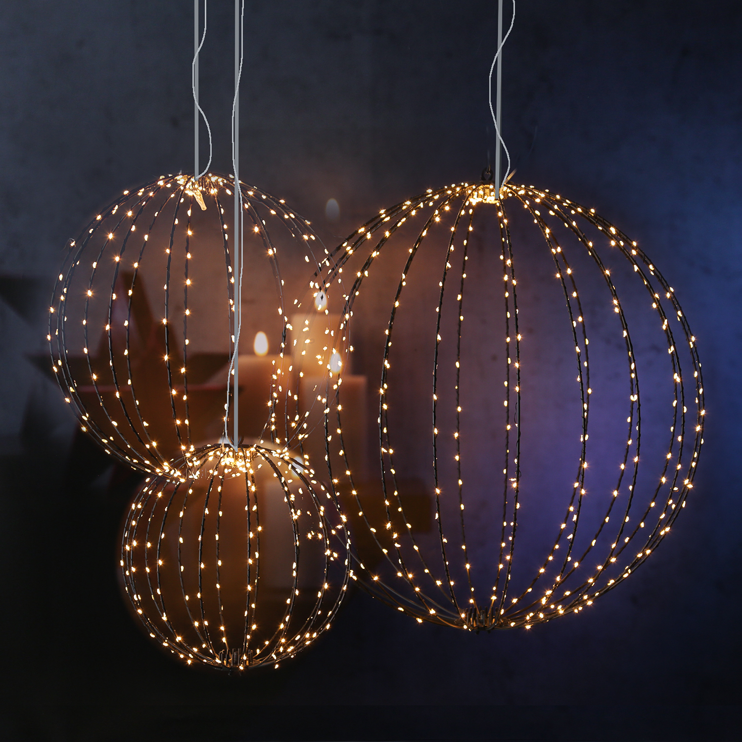 LED Drahtkugel - 3D Leuchtkugel - D: 38cm - 240 bernstein LED - faltbar - 8 Modi/Timer - Innen/Außen