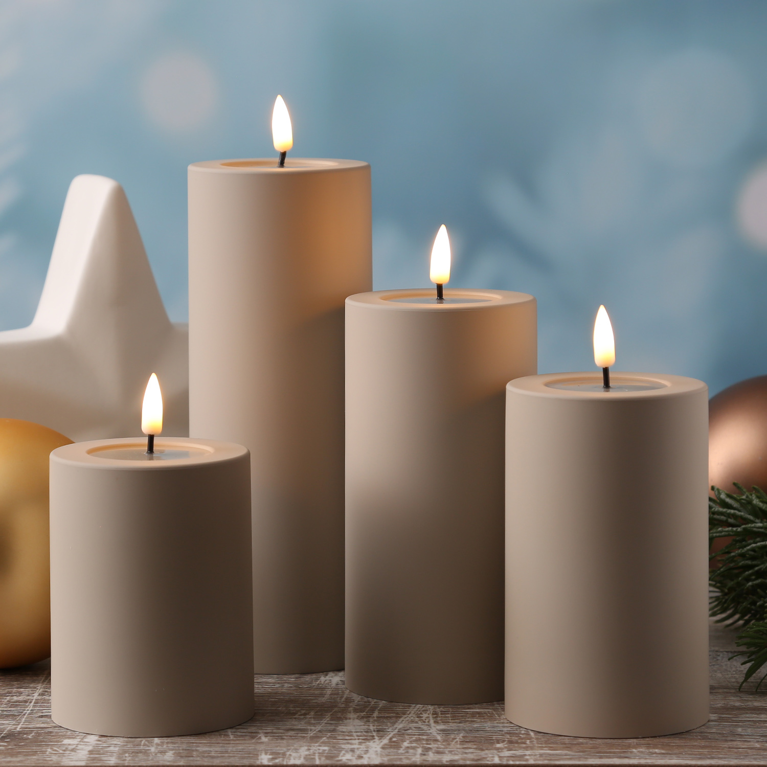 LED Stumpenkerze MIA - Kunststoff - 3D Flamme - H: 15cm - D: 7,5cm - für Außen - sand