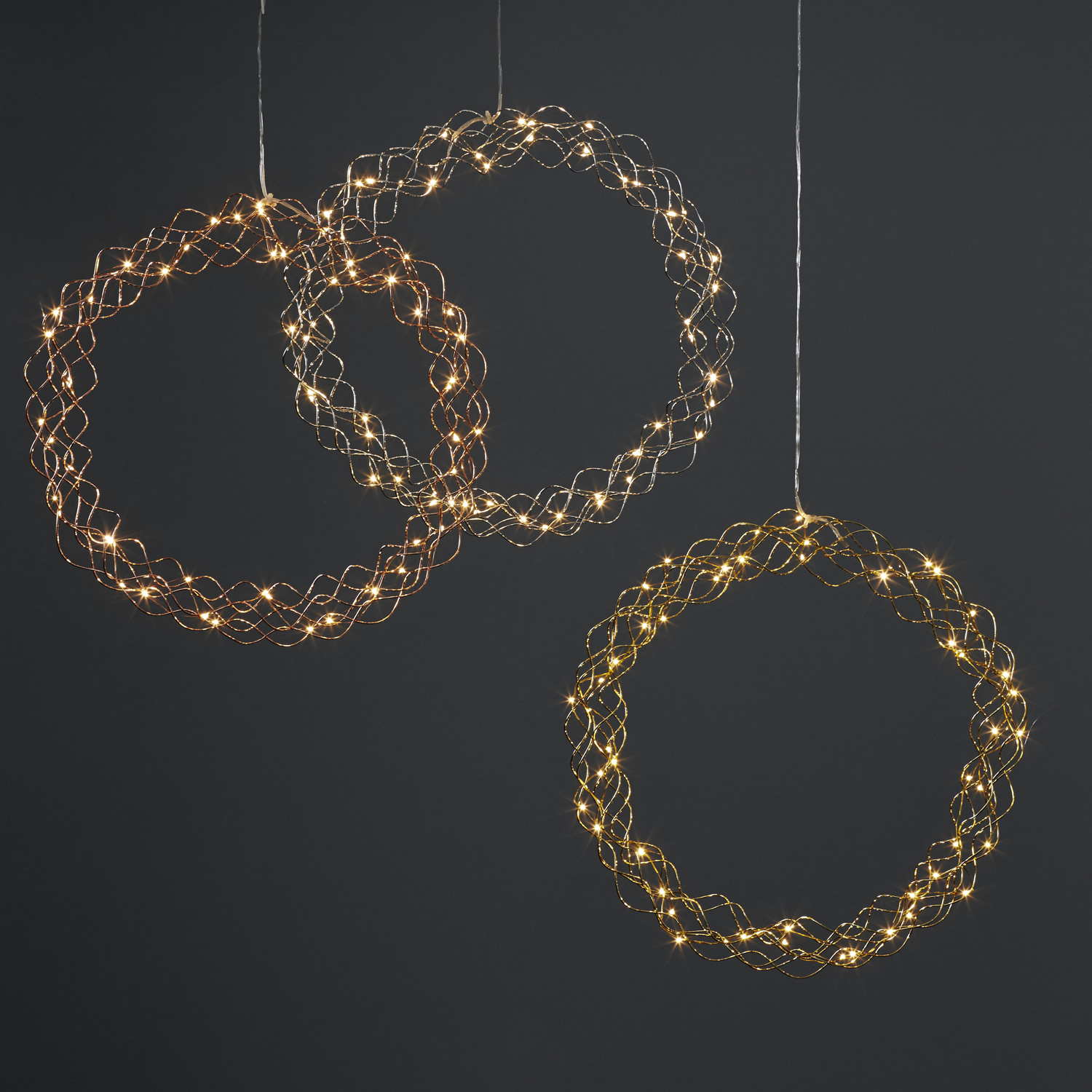 LED-Kranz "Curly" - 50 warmweiße LED - D: 45cm - Material: Metall - silber
