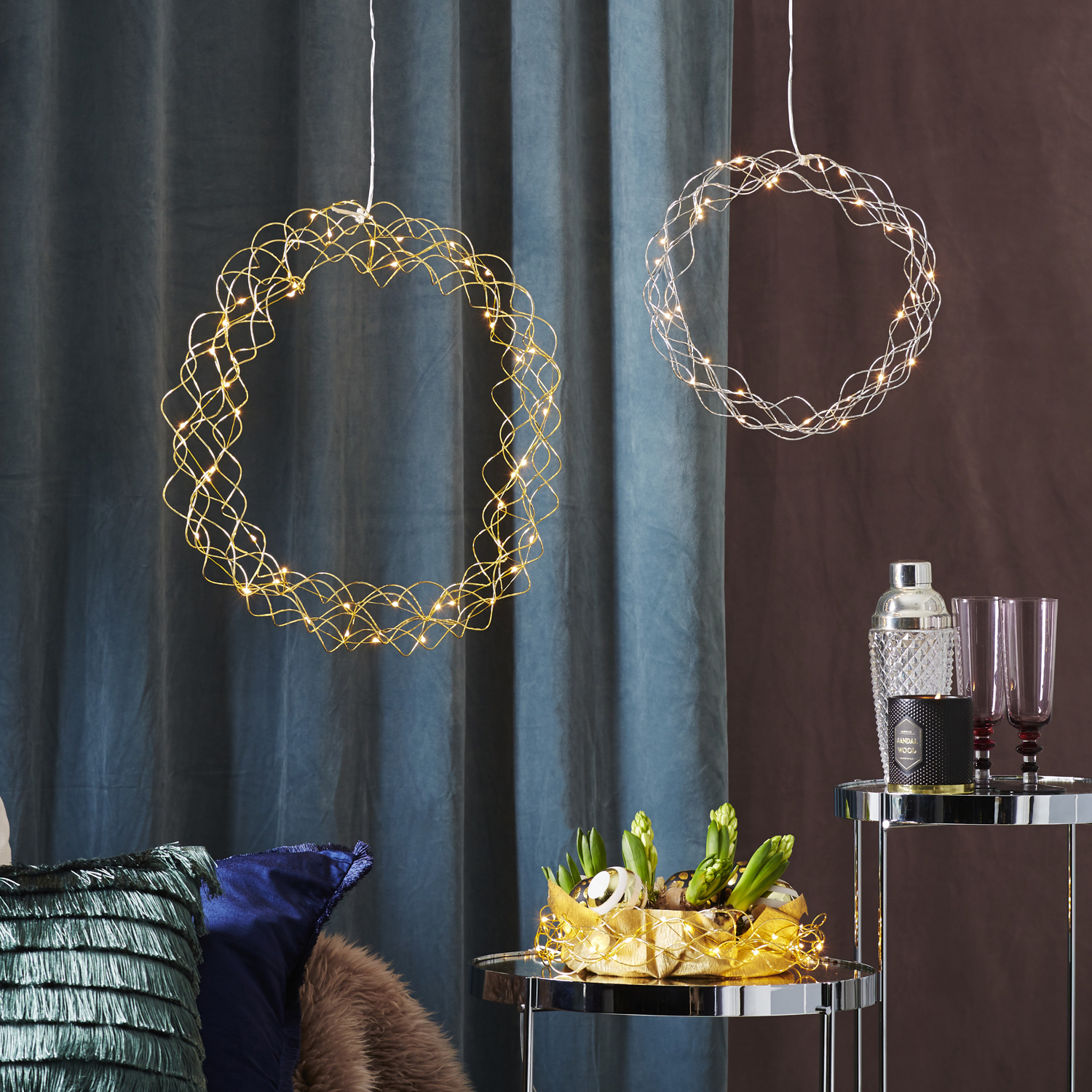LED Lichtkranz XXL Auf Metallring – 70 Cm Durchmesser, 1800 Warmweiße LEDs, Mit Timerfunktion (6h ON / 18h OFF), IP44, Für Innen & Außen – X-MAS Art Collection