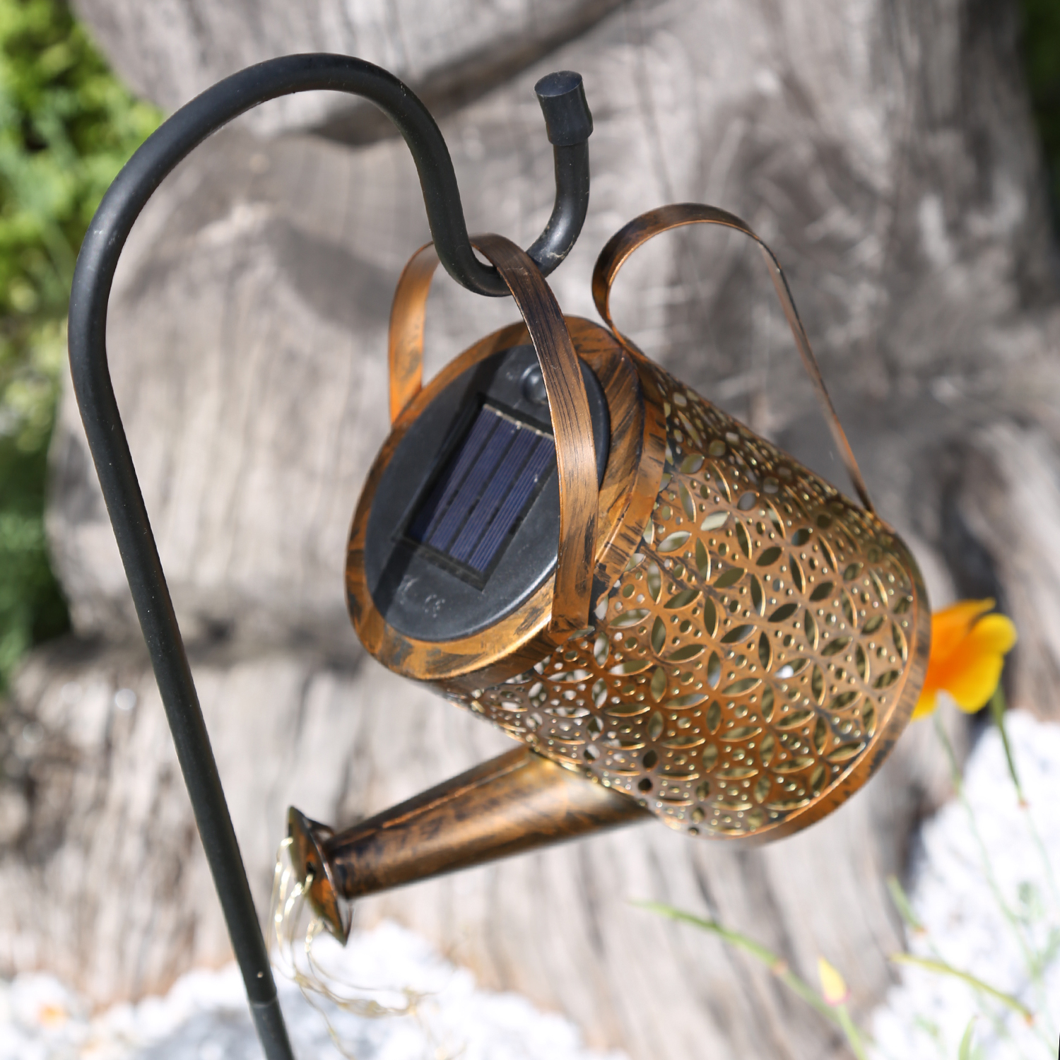 LED Solar Giesskanne - Gartendekoration - 36 warmweisse LED - H- 80cm - Daemmerungssensor - fuer Aussen