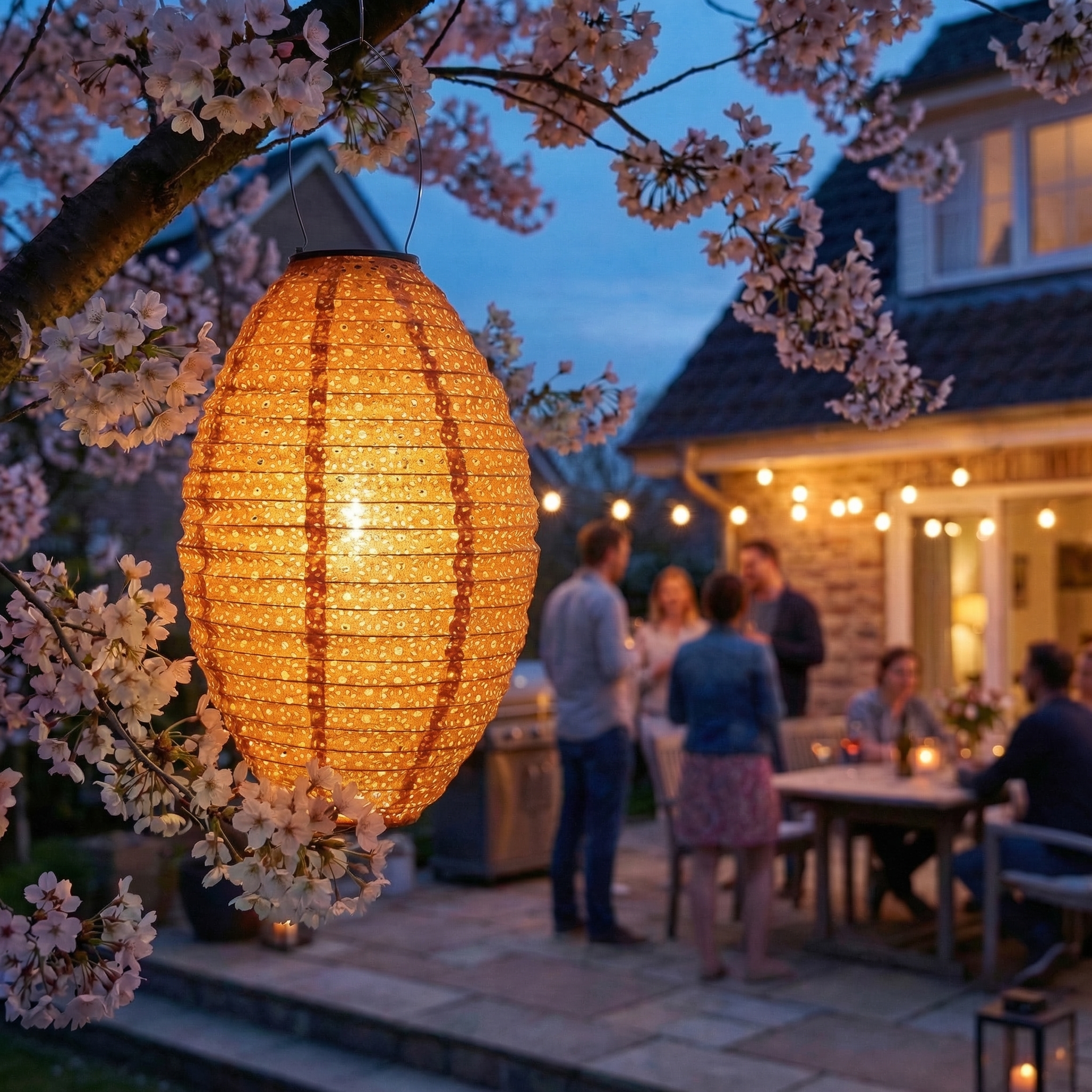 LED Solar Lampions oval - mit Blumenmuster - H: 38cm - D: 23cm - Lichtsensor - braun - 2er Set