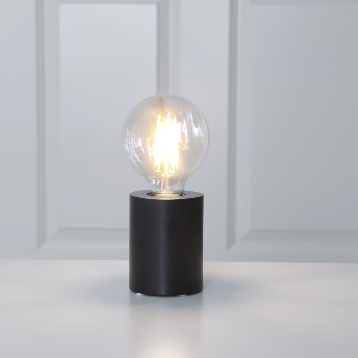 Lampenfassung "Tub" - E27 Fassung - Schalter - H: 10cm - stehend - schwarz
