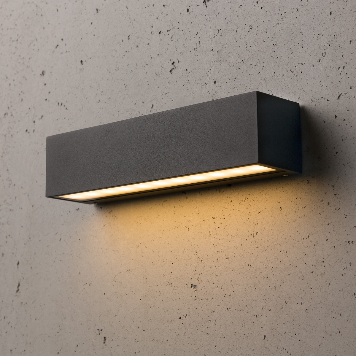 Wandleuchte MEDEA 500 - 3000 K - 500 Lumen - Philips LED - 110° - IP44 - 250x60x60mm