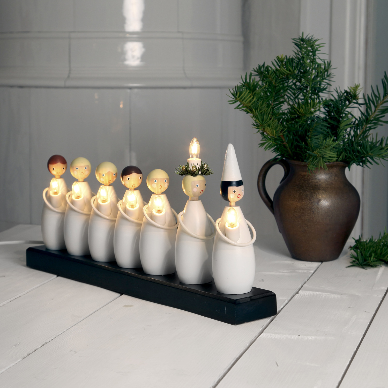 Fensterleuchter "Lucia" - 7flammig - warmweiße Glühlampen - H: 22cm, L. 48cm - Weiß