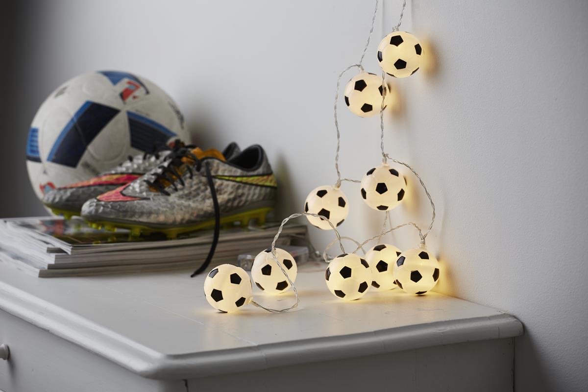 LED Lichterkette "GOAL" - 10 Fußbälle mit warmweißen LED - L: 1,35m - Batterie - Timer