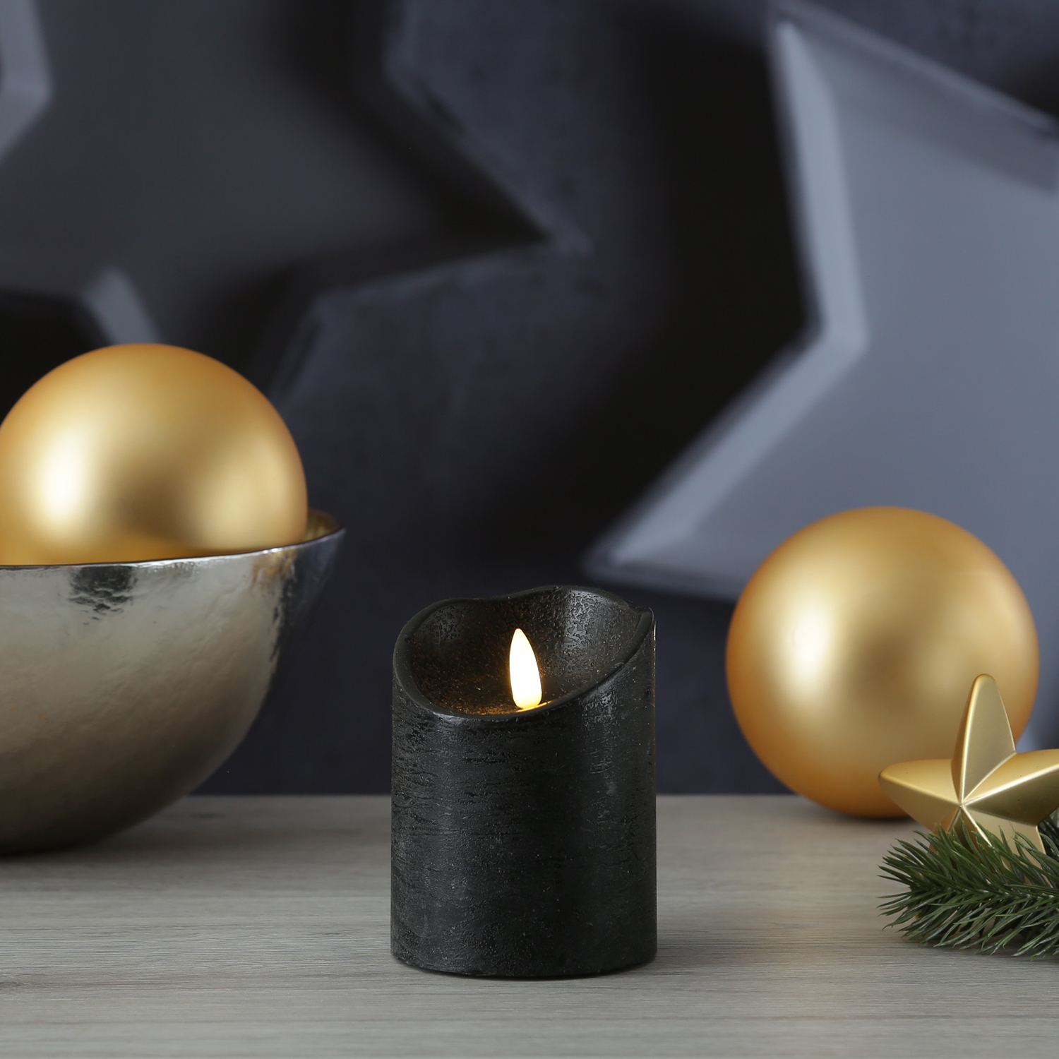 LED Stumpenkerze RUSTIC - Echtwachs - warmweisse 3D Flamme - H- 10cm - Batterie - Timer - schwarz