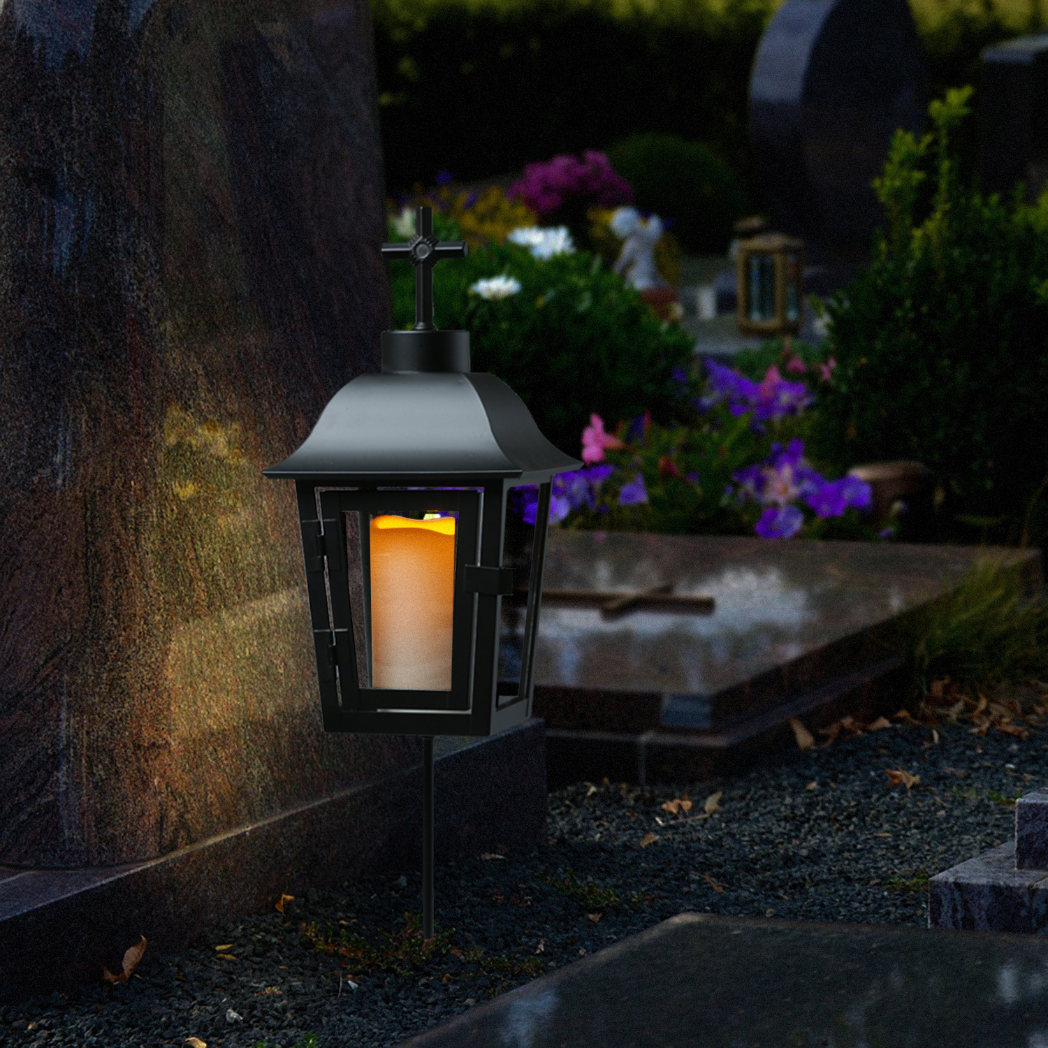 LED Mini Kerze/Grabkerze - flackernd - H: 10cm, D: 5cm - Timer + Sensor - bis 750h - weiß