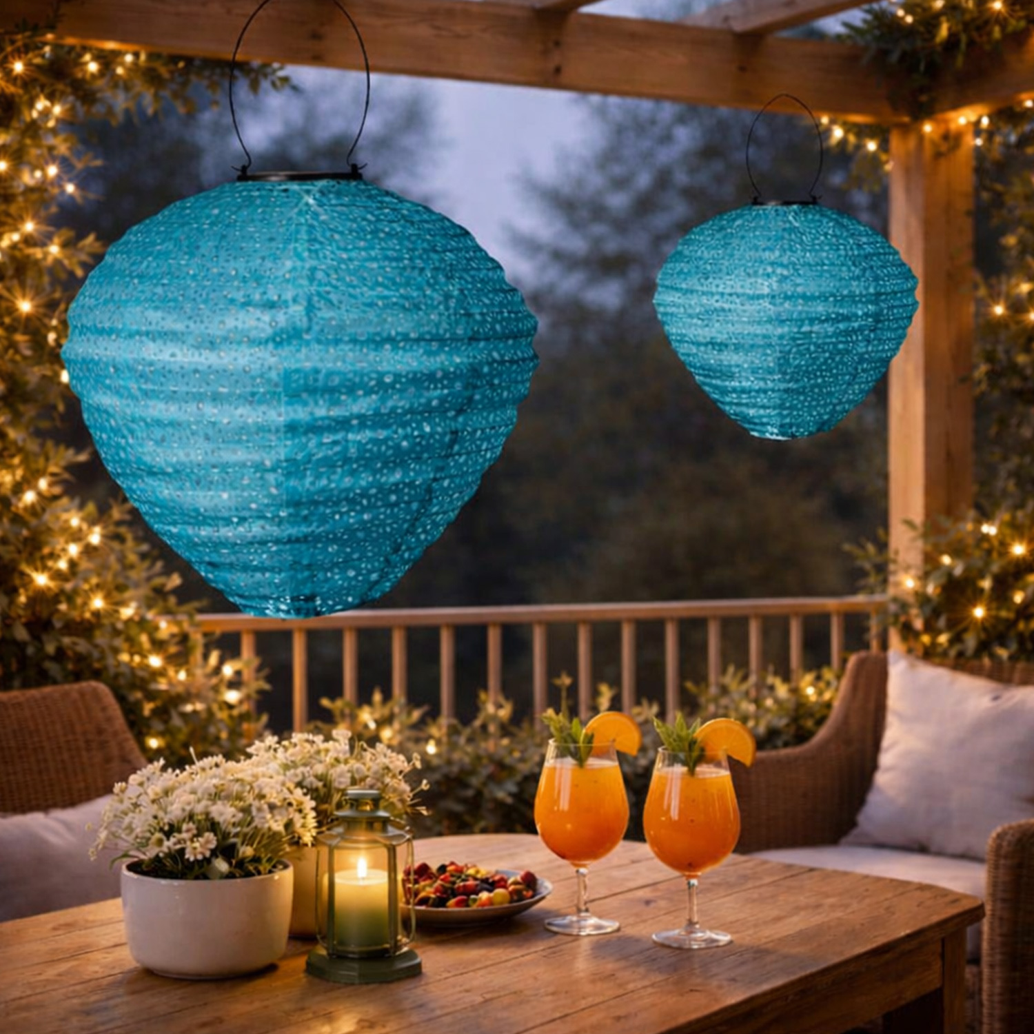 LED Solar Lampion Ballon - mit Blumenmuster - H: 30cm D: 30cm - Lichtsensor - blau - 2er Set