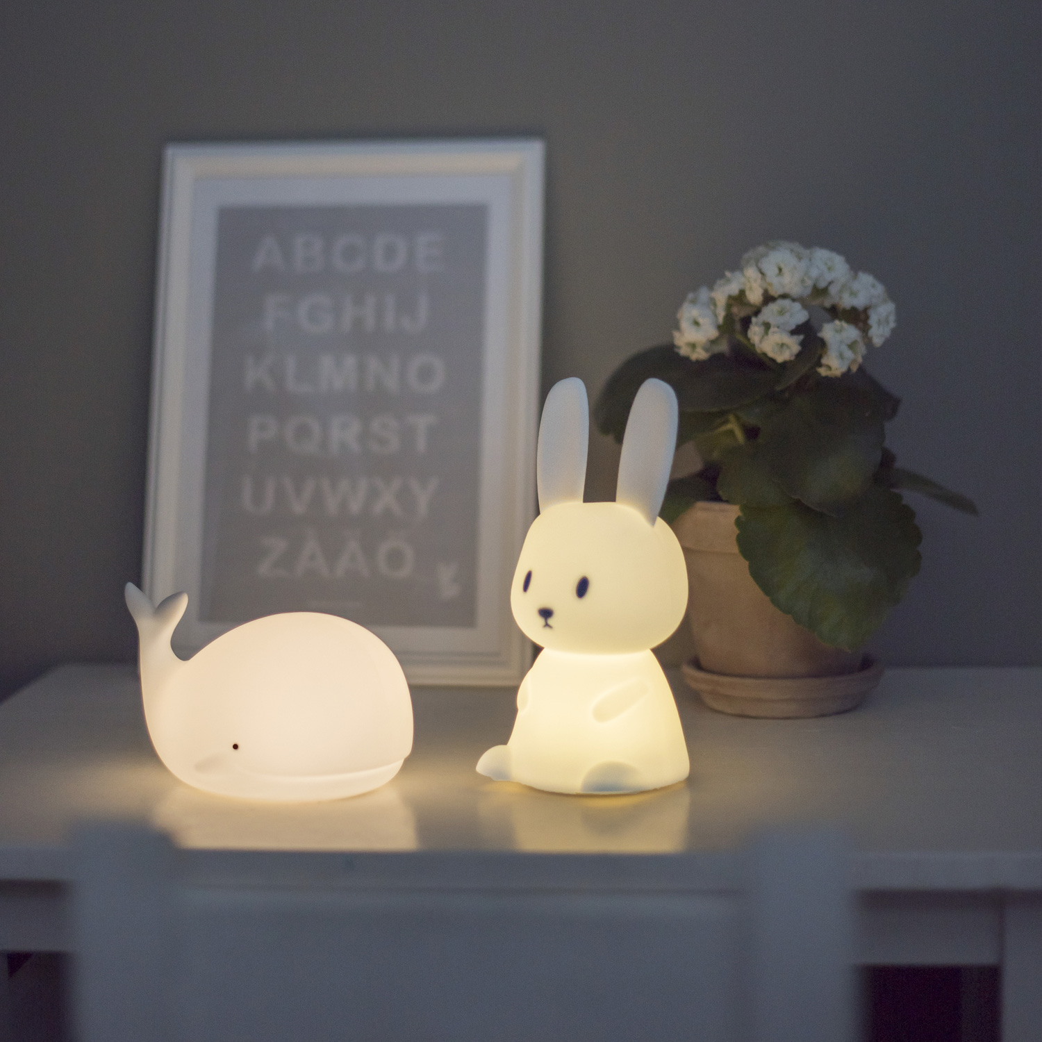 LED Nachtlicht Wal NOAH - Einschlaflicht - H: 9,5cm - Warmweiß/Farbwechsel - Batteriebetrieb