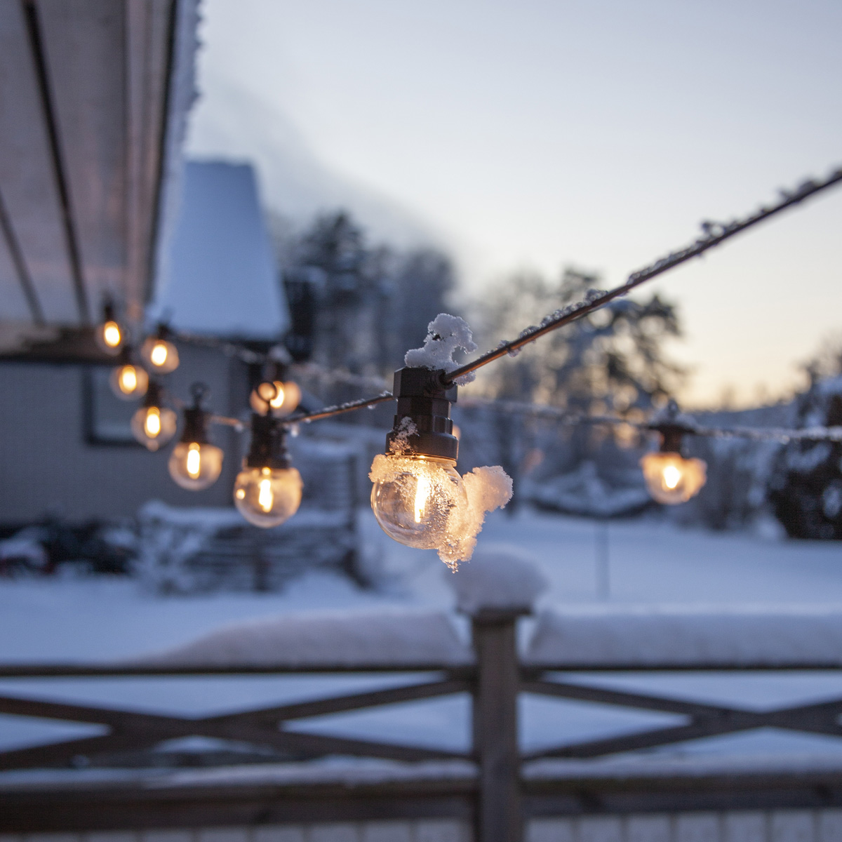 LED Lichterkette "CIRCUS" - 20 Kugeln, D: 5cm - warmweiße Filament LED - 8,8m - inkl.Trafo - outdoor